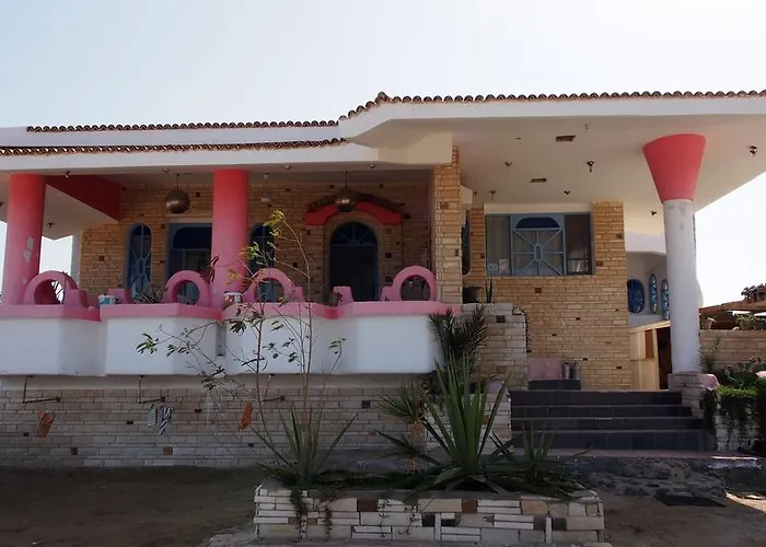 Diving Station - Reef Marsa Alem