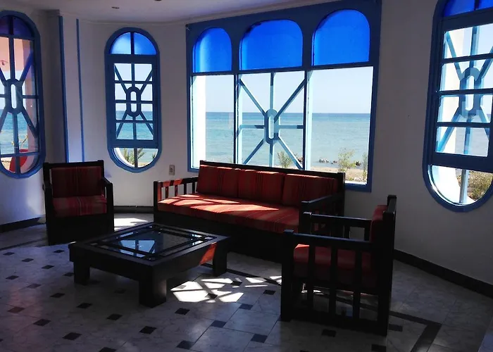 Diving Station - Reef Marsa Alem